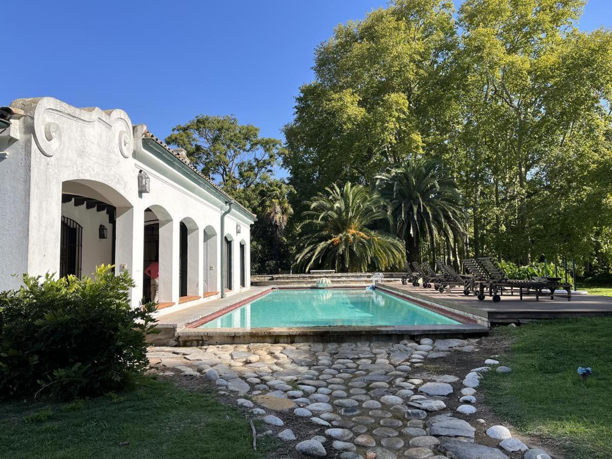 Casa De Campo En Club Privado Benquerencia サン・ミゲル・デル・モンテ エクステリア 写真